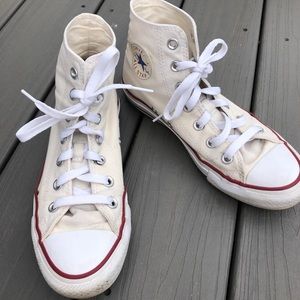 Hi top Chuck Taylor Converse